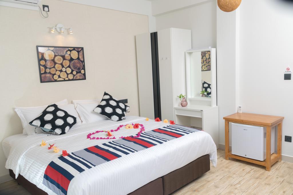 The Orca Hotel Hulhumalé Buitenkant foto